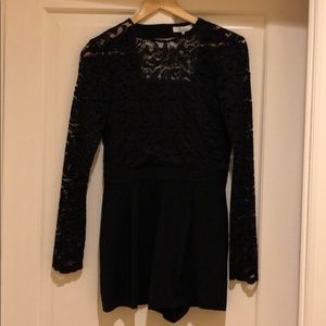 Long sleeve lace romper